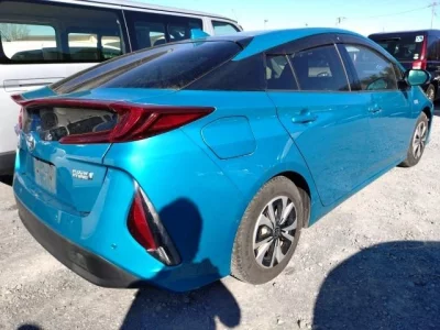 Toyota PRIUS PHV