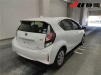 Toyota AQUA лот № 3003 оценка 4.5  с аукциона в Японии 4