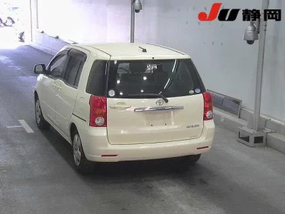 Toyota RAUM  с аукциона в Японии