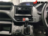 Toyota VOXY лот № 3002 оценка 3.5  с аукциона в Японии 6