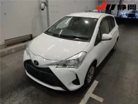 Toyota VITZ лот № 3034 оценка 4  с аукциона в Японии 3