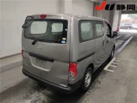 Nissan NV200 лот № 3699 оценка 3.5  с аукциона в Японии 4