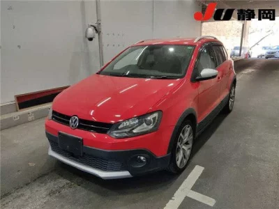 Volkswagen CROSS POLO