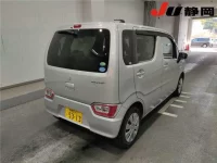Suzuki WAGON R лот № 3073 оценка R  с аукциона в Японии 4