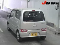 Suzuki WAGON R лот № 3073 оценка R  с аукциона в Японии 1