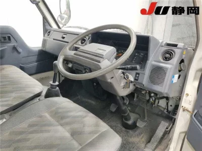 Toyota HIACE TRUCK  с аукциона в Японии