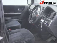 Honda STEP WAGON лот № 75 оценка 3.5  с аукциона в Японии 2