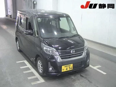 Nissan DAYZ ROOX  с аукциона в Японии