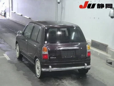 Daihatsu MIRA