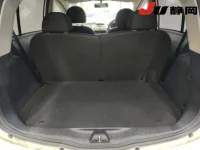 Mitsubishi I-MIEV лот № 173 оценка R  с аукциона в Японии 8