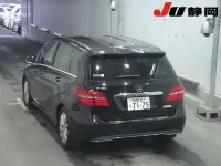 Mercedes-Benz B CLASS лот № 3704 оценка 3.5  с аукциона в Японии 1
