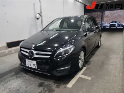 Mercedes-Benz B CLASS