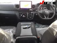 Nissan CARAVAN VAN лот № 4504 оценка 4.5  с аукциона в Японии 7