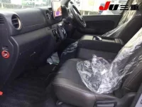 Nissan CARAVAN VAN лот № 4504 оценка 4.5  с аукциона в Японии 2