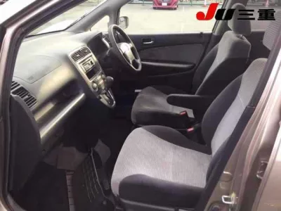 Honda STREAM  с аукциона в Японии