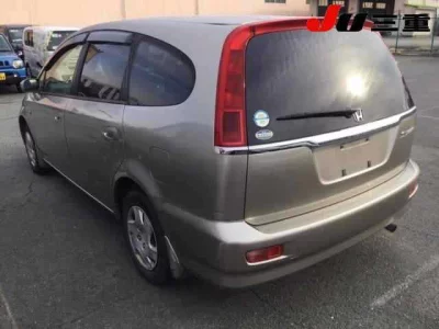 Honda STREAM  с аукциона в Японии