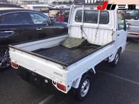 Subaru SAMBAR лот № 1015 оценка 3.5  с аукциона в Японии 5