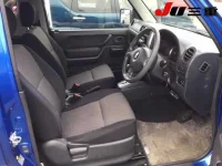 Suzuki JIMNY SIERRA лот № 1087 оценка 4  с аукциона в Японии 3