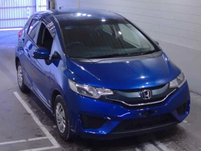 Honda FIT  с аукциона в Японии