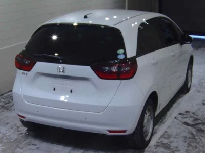 Honda FIT  с аукциона в Японии