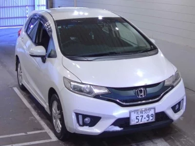 Honda FIT  с аукциона в Японии