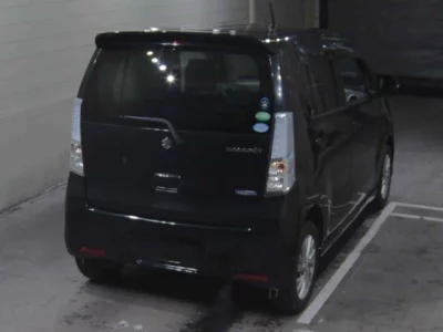 Suzuki WAGON R  с аукциона в Японии