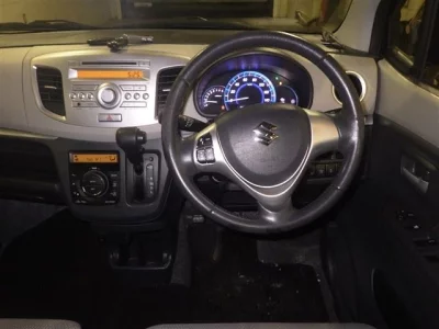 Suzuki WAGON R  с аукциона в Японии