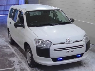 Toyota PROBOX  с аукциона в Японии