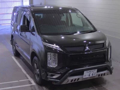 Mitsubishi DELICA D5