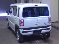 Suzuki HUSTLER лот № 3070 оценка 4  с аукциона в Японии 5