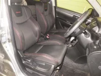 Suzuki SWIFT лот № 3311 оценка R  с аукциона в Японии 3