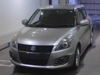 Suzuki SWIFT лот № 3311 оценка R  с аукциона в Японии 4