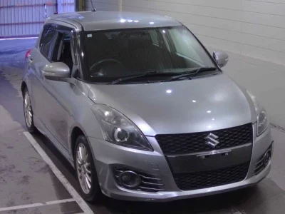 Suzuki SWIFT  с аукциона в Японии