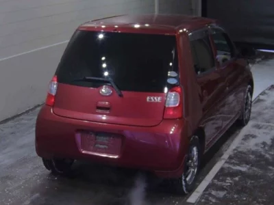 Daihatsu Esse  с аукциона в Японии