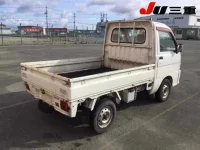 Daihatsu HIJET TRUCK лот № 3003 оценка X  с аукциона в Японии 5
