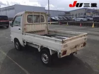 Daihatsu HIJET TRUCK лот № 3003 оценка X  с аукциона в Японии 1