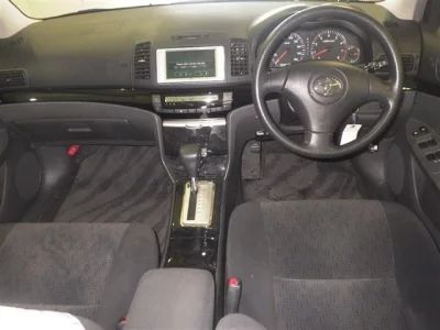 Toyota ALLION  с аукциона в Японии