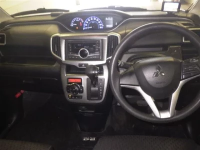 Mitsubishi DELICA D2