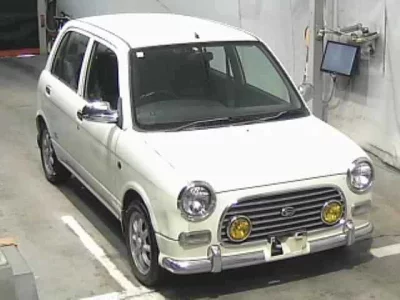 Daihatsu MIRA  с аукциона в Японии