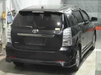 Toyota WISH лот № 3003 оценка 3.5  с аукциона в Японии 1