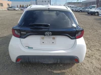 Toyota YARIS лот № 24552 оценка 4  с аукциона в Японии 3