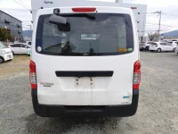 Nissan CARAVAN VAN лот № 3881 оценка 3.5  с аукциона в Японии 3