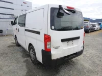 Nissan CARAVAN VAN лот № 3881 оценка 3.5  с аукциона в Японии 4