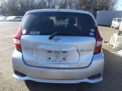 Nissan NOTE  с аукциона в Японии