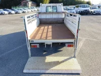 Nissan VANETTE TRUCK лот № 26459 оценка 3.5  с аукциона в Японии 6