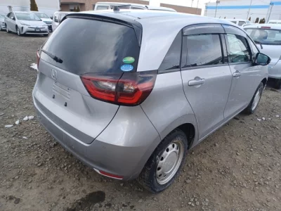 Honda FIT  с аукциона в Японии