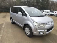 Mitsubishi DELICA D5 лот № 25420 оценка 3.5  с аукциона в Японии 1
