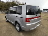 Mitsubishi DELICA D5 лот № 25420 оценка 3.5  с аукциона в Японии 4