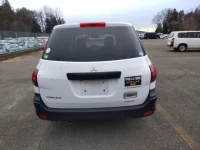 Mitsubishi LANCER VAN лот № 25538 оценка 3.5  с аукциона в Японии 3