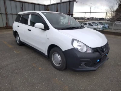 Mitsubishi LANCER VAN